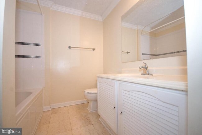 Building Photo - 7993 Tyson Oaks Cir