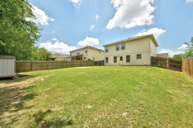 Building Photo - 220 Peppergrass Cove