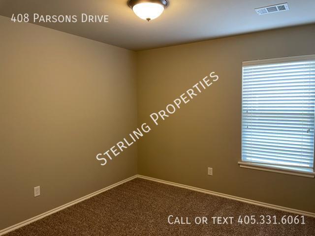 Building Photo - 408 Parsons Dr