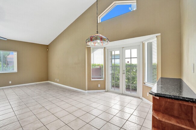 Building Photo - 10304 NW 50th Ct