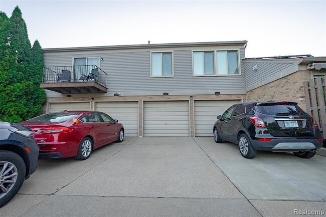 Building Photo - 44613 New Hampshire Dr
