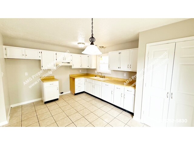 Building Photo - WAYNE TOWNSHIP!