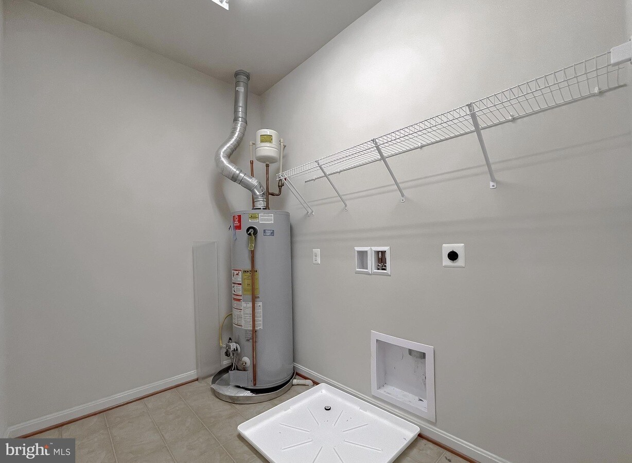 Building Photo - 44017 Swift Fox Dr