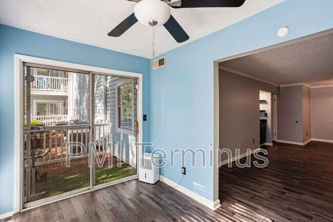 Building Photo - 2721 St Augustine Trail SE