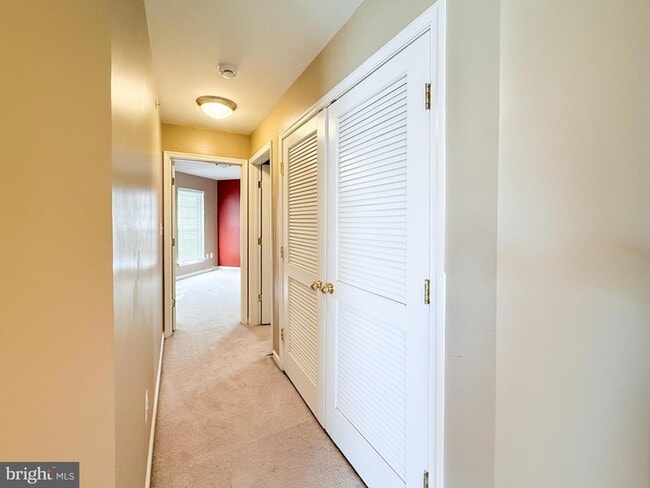 Building Photo - 12328 Rollys Ave