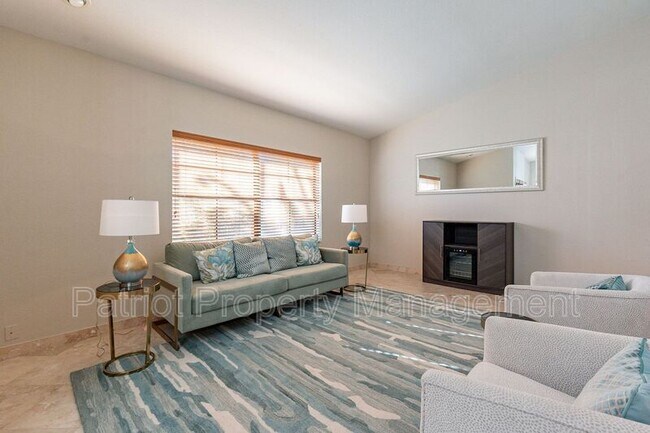 Building Photo - 9910 E Sutton Dr