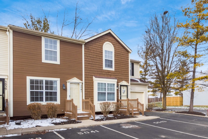 Building Photo - 5041 Stoneybrook Blvd