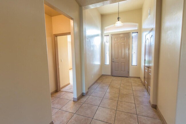 Building Photo - Custom 3 Bedroom Single-Family Home in Pri...