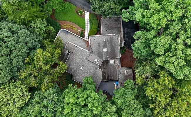 Building Photo - 13 Heards Overlook Ct NW