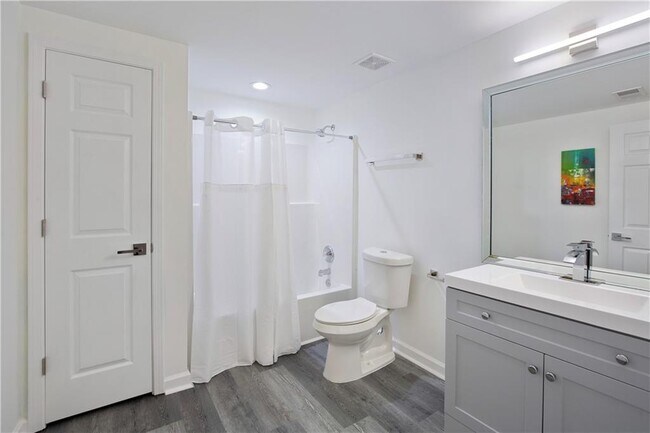 Building Photo - 265 Oakhurst Leaf Dr