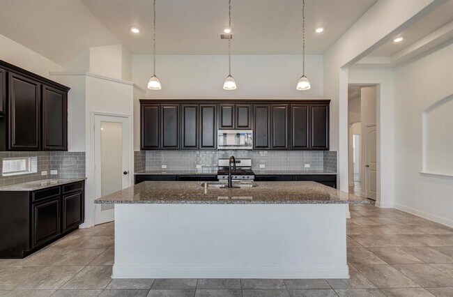 Building Photo - 1618 Dominion Heights Ln