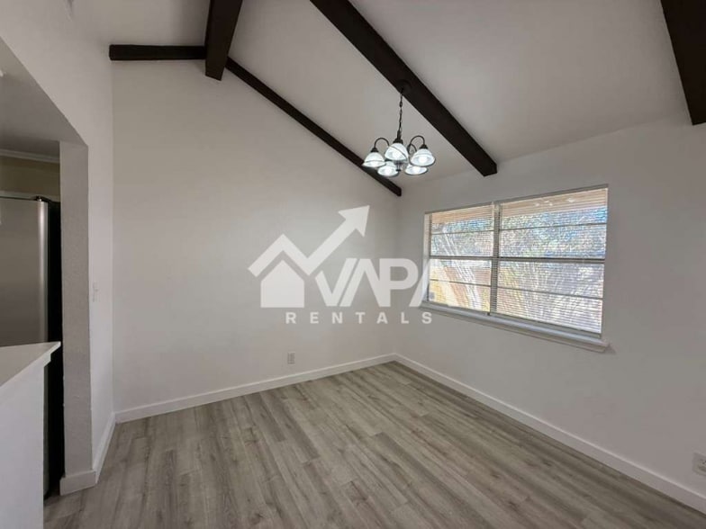 Building Photo - 6731 Cypress Lake Dr