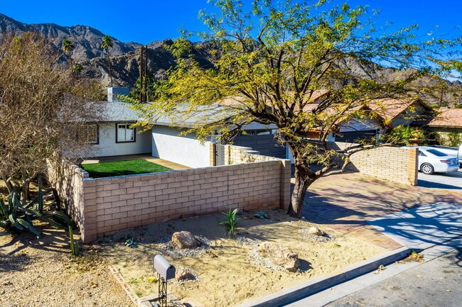 Building Photo - 52885 Avenida Carranza