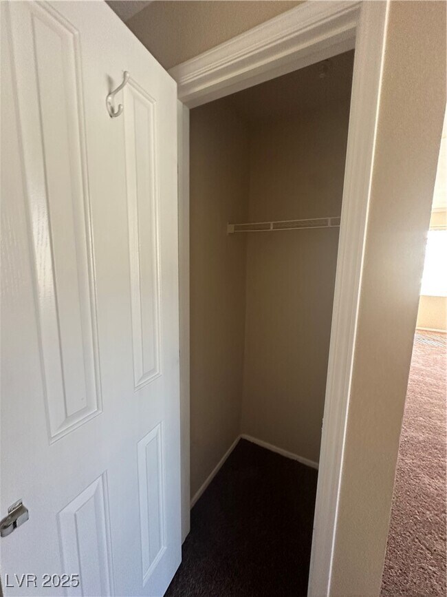 Building Photo - 2900 Sunridge Heights Pkwy