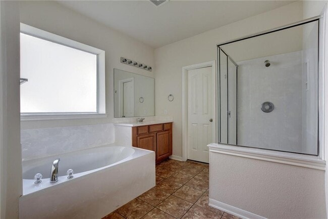 Building Photo - 14409 American Kestrel Dr