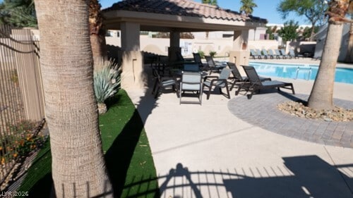 Building Photo - 9205 Guggenheim Ct