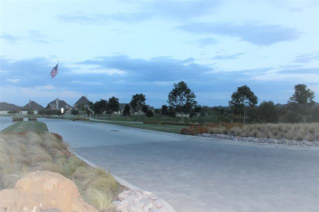 Building Photo - 2020 Overton Park Dr