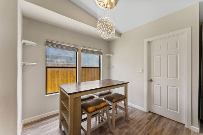 Building Photo - Charming 2-Bed Home with Garage, Fenced Yard & Private Patio in San Antonio – $1,350/mo