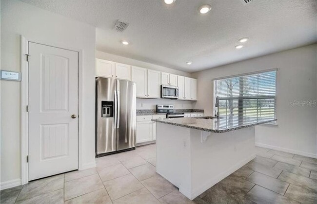 Building Photo - 9133 Mellow Coral St