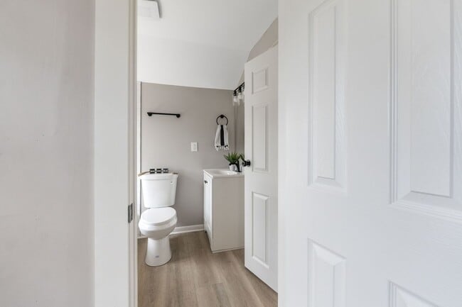 Building Photo - Charming 2-Story Home with Modern Updates ...