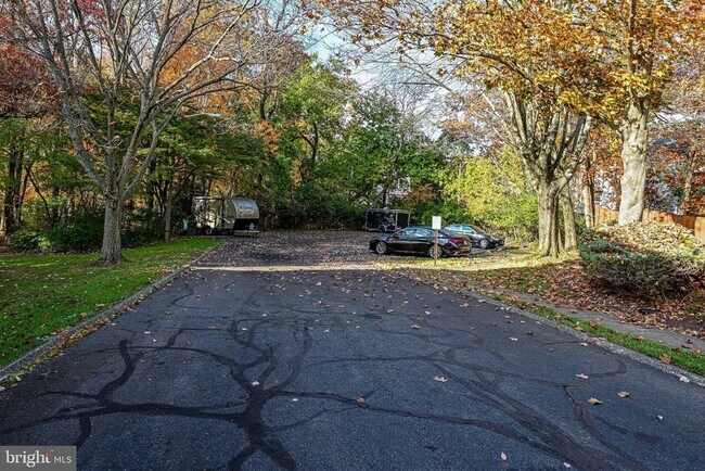 Building Photo - 2312 Wheystone Ct