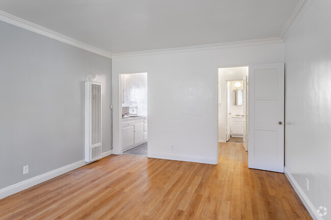 0BR, 1BA - 600 SF - 6755-6773 Yucca Street