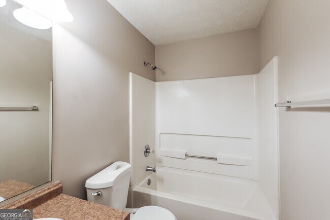 Building Photo - 7752 New Castle Way