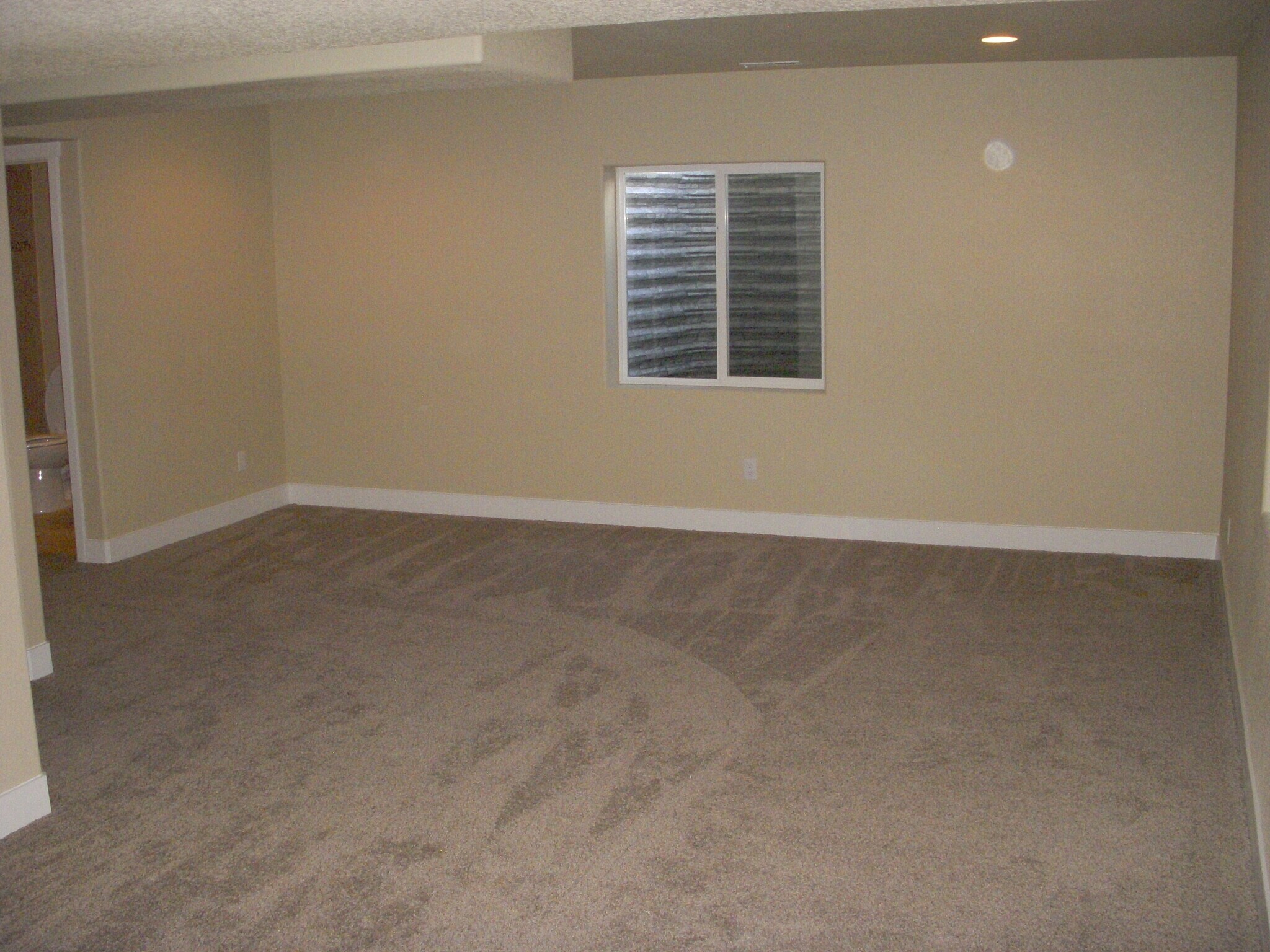 basement - 7766 Wagonwood Place