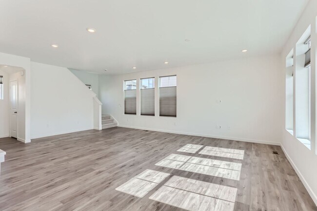 Building Photo - Harvest Ridge 3bd 2.5ba house FOR RENT! Almost brand new!