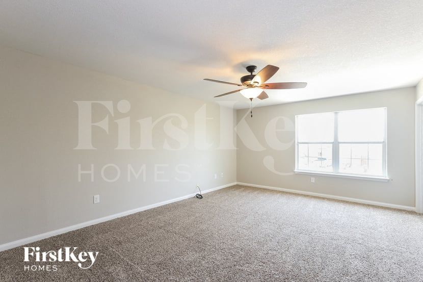Building Photo - 11803 Luckey Vista