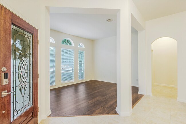 Building Photo - 26819 Shoal Hollow Ct