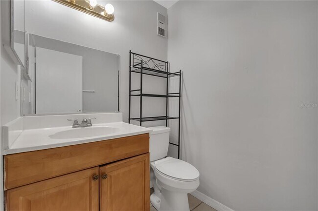 Building Photo - 4682 Pheasant Run Dr