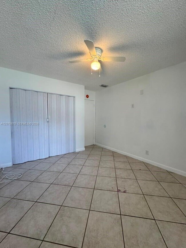Building Photo - 2394 NW 52nd Ct