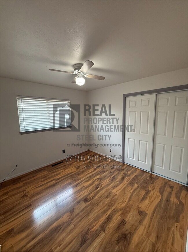 Building Photo - 511 W Evans Ave