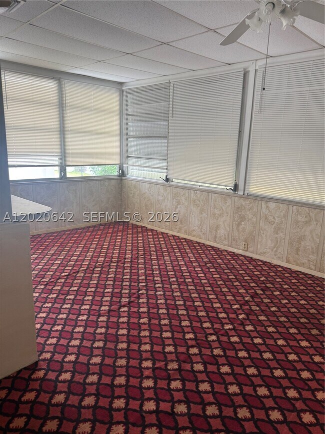 Building Photo - 8107 NW 58th Ct