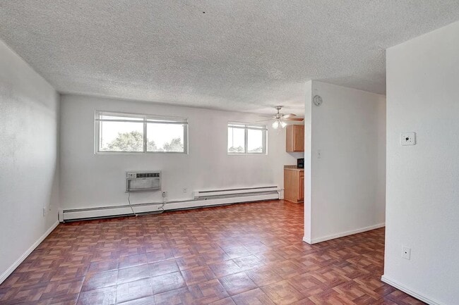 Floorplan - 10444 E 14th Ave