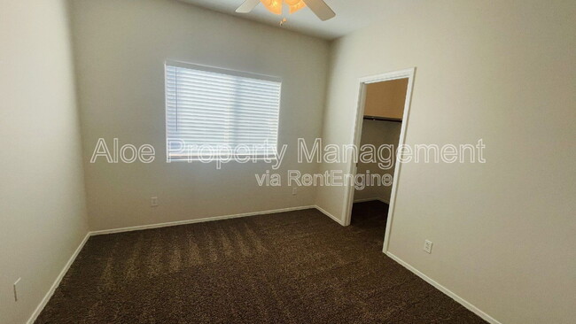 Building Photo - 22148 Greenland Park Dr