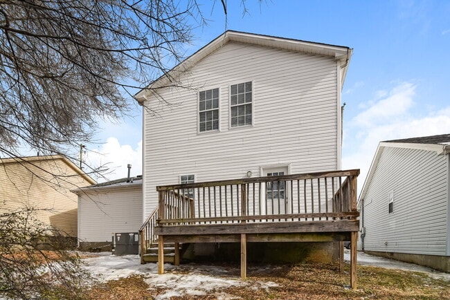 Building Photo - 104 River Bend Rd