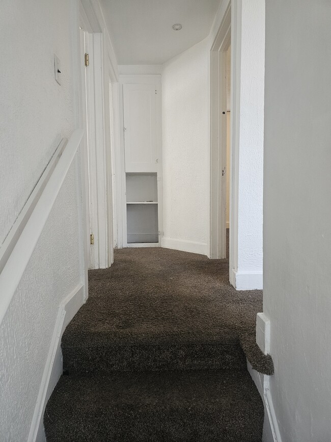 hallway - 15358 Stansbury St