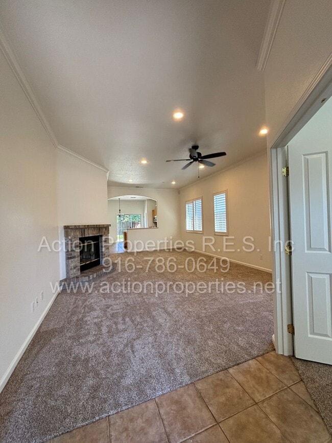 Building Photo - Action Properties Offering Immaculate Highland Reserve 4 Bedroom 2 Bath, 1581 sqft, New Paint and...