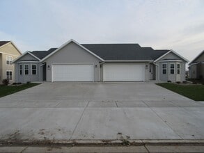 Building Photo - 430