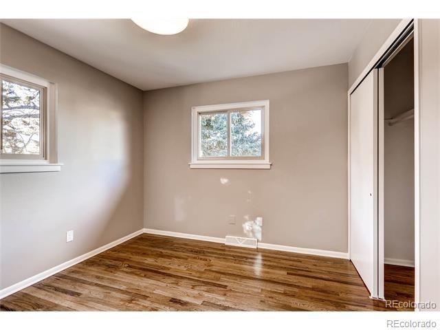 Building Photo - 5404 E Custer Pl