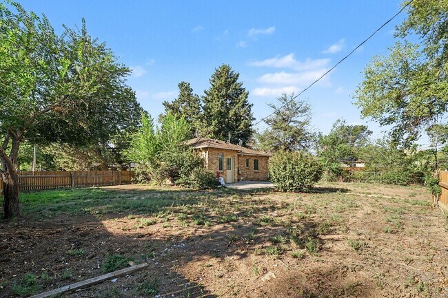 Building Photo - 7345 Montview Blvd