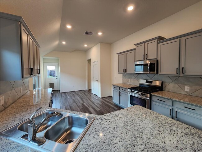 Building Photo - 25702 Royal Catchfly Rd