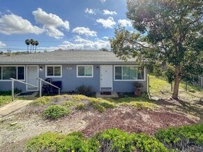 Building Photo - CUTE CONDO IN A DUPLEX W/ LARGE BACKYARD A...