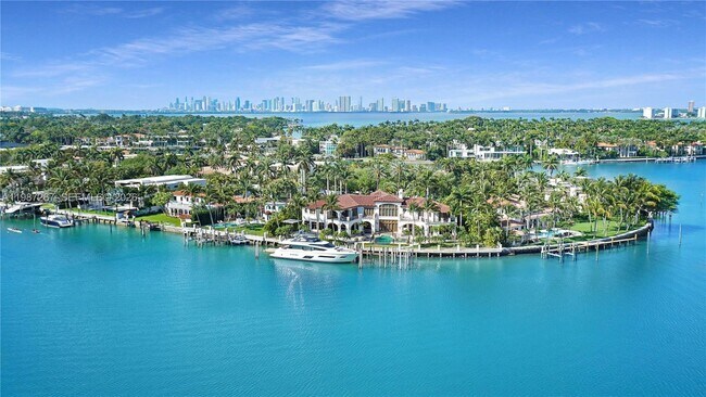 Building Photo - 6770 Indian Creek Dr