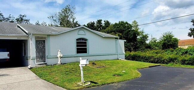 Primary Photo - 4225 San Rafael Ave