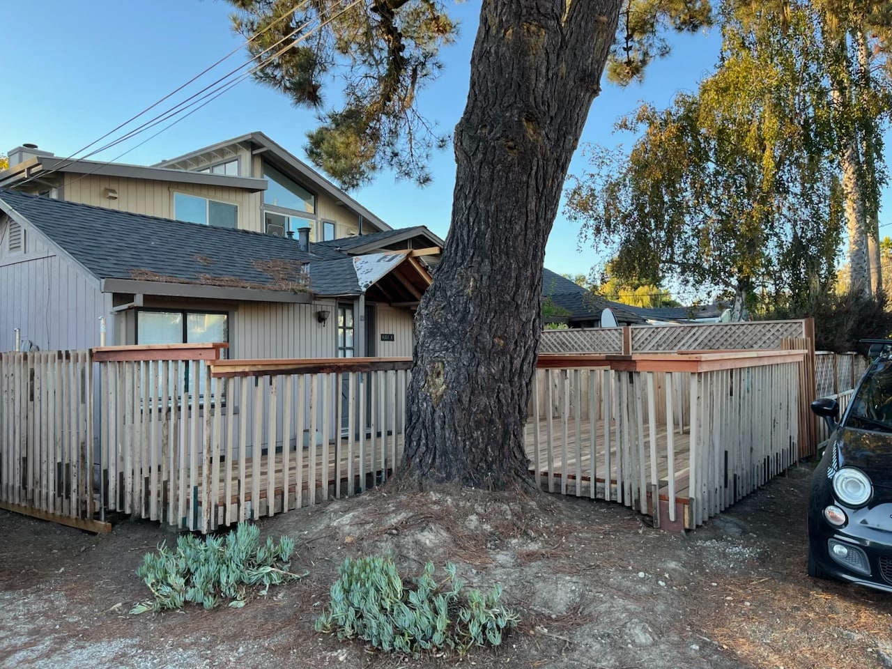 Private deck alternate view - 681 37th Ave