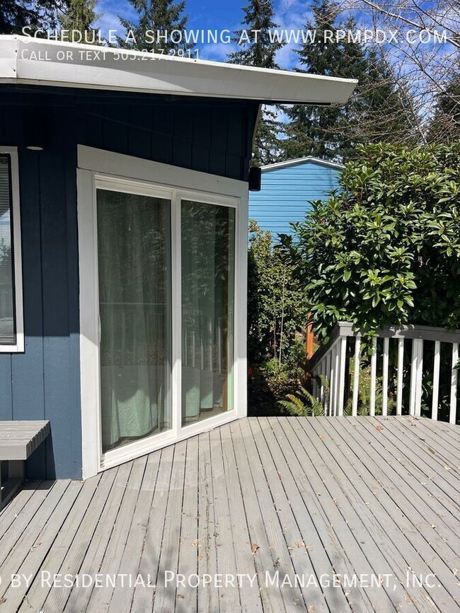 Building Photo - 16225 NW Rock Creek Rd