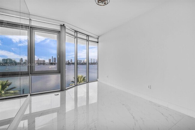 Building Photo - 17111 Biscayne Blvd